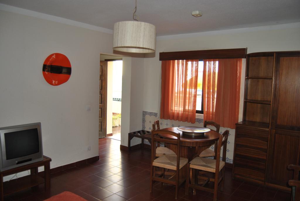 Apartamentos Olhos Do Mar Albufeira Zewnętrze zdjęcie